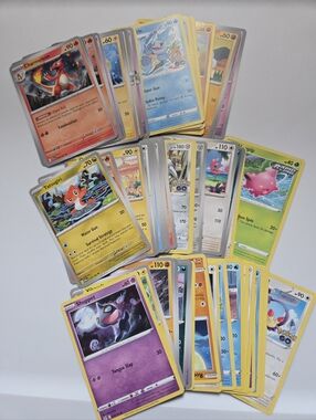 60x Pokemon Card Lot